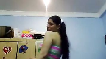 Pakistani Wife Dancing - Movies. video2porn2