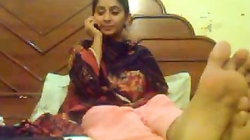 Hot Paki Raand Naked - Movies.