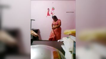Mature Bhabhi Sari Removal - Movies.