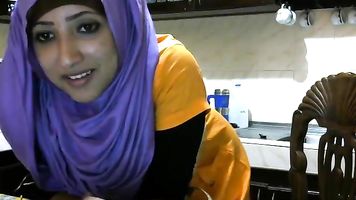 Desi Wife Sunaina.