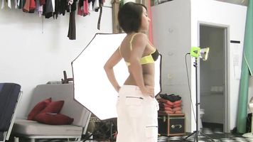 UK Indian Babe Nadia Show - Movies. video2porn2