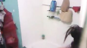 Sexy Kudi In Bathroom - Movies.