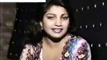 Pakistani Rundi Gujri 2 - Movies.