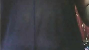 Nazia Bhabhi On WebCam - Movies.