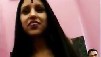 Bombay Bimbos 1.
