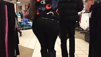 Huge Tamil Butt