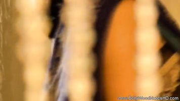 Tamil Sister Turns Seductive At Night