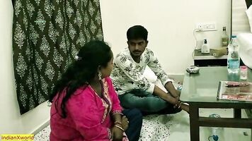 Compromise sex with manager!! Hardcore sex with new kamwali bhabhi!!