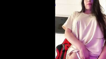Horny Arabic Onlyfans College Beauty Masturbating and Cunt Fingering Leaked